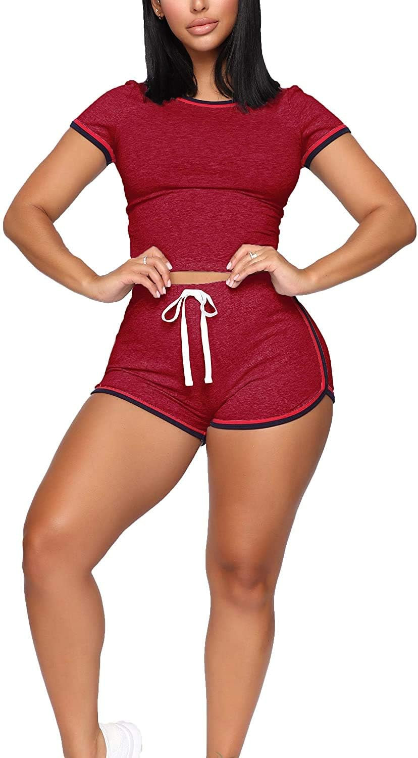 "Stylish Biker Shorts Set for Women - Trendy Crop Tops + Skinny Shorts Tracksuit in Medium Wine Red"