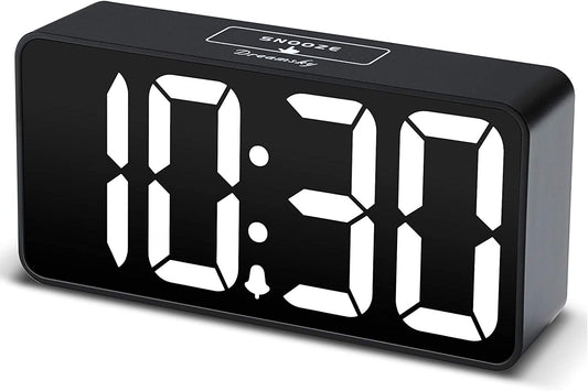 "Modern USB Digital Alarm Clock: Sleek Design, Easy-To-Read Display, Customizable Brightness & Volume, Perfect for Bedroom Nightstand"